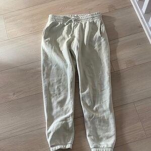 TNA women’s joggers “perfect” fit- Light Mint